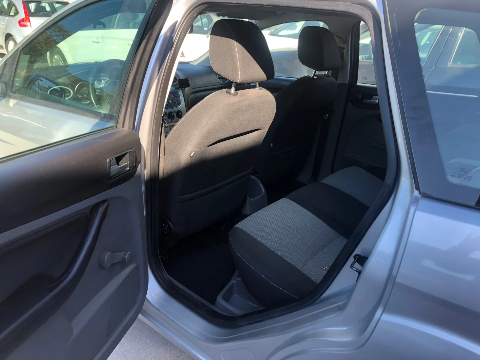 Ford Focus 1.6d | Mobile.bg — изображение 11