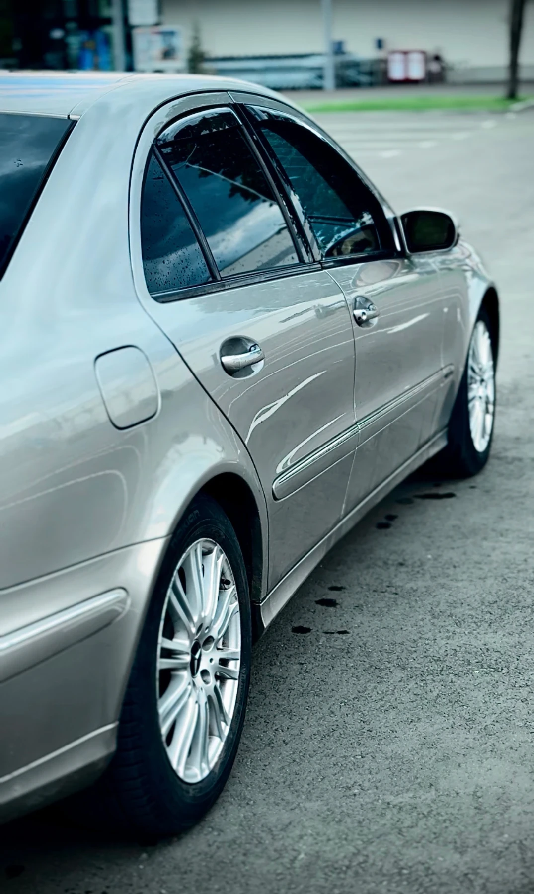 Mercedes-Benz E 320 CDI Avantgarde - изображение 6