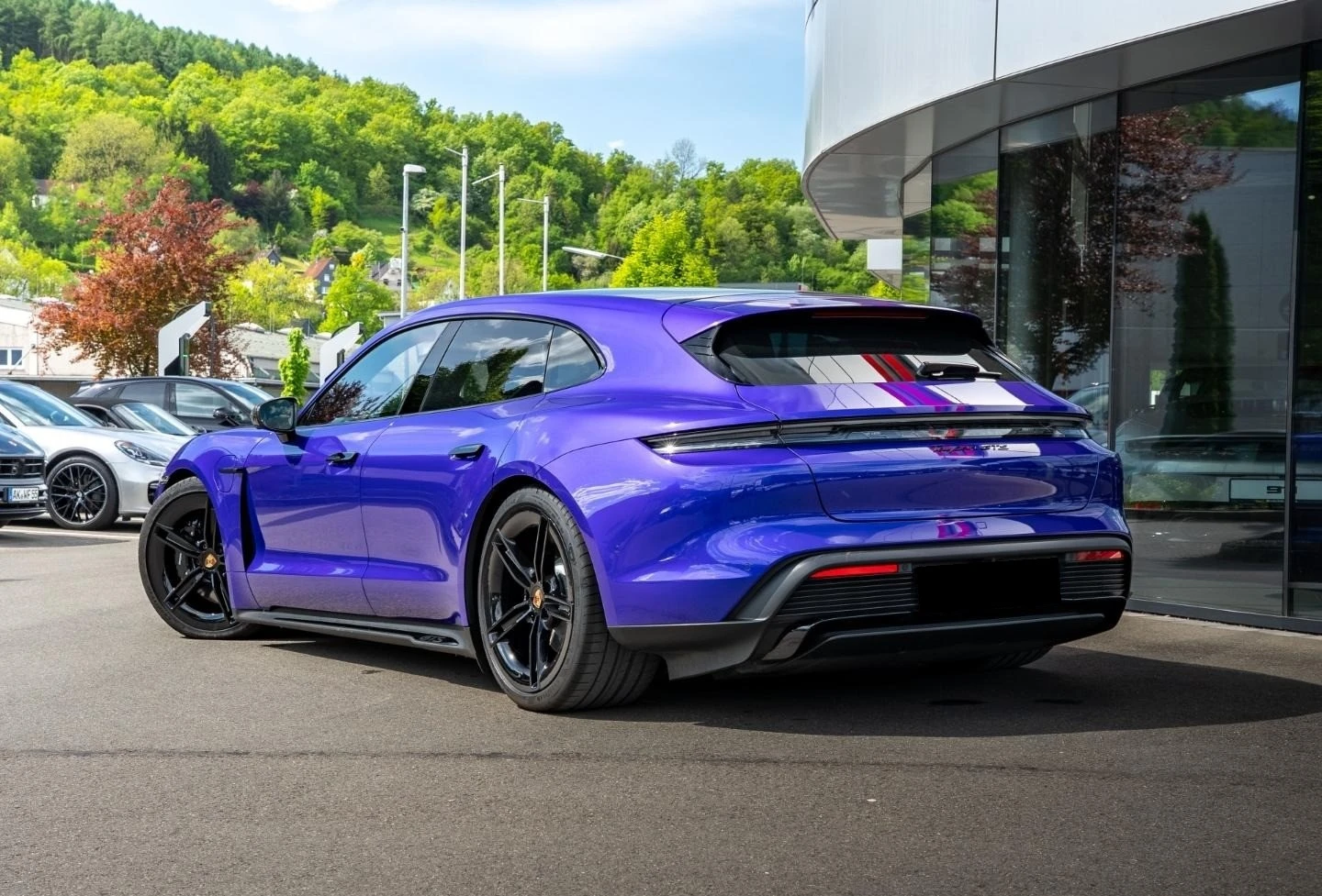 Porsche Taycan GTS SPORT TURISMO/FACELIFT/CARBON/BURM/MATRIX/360/ - изображение 5