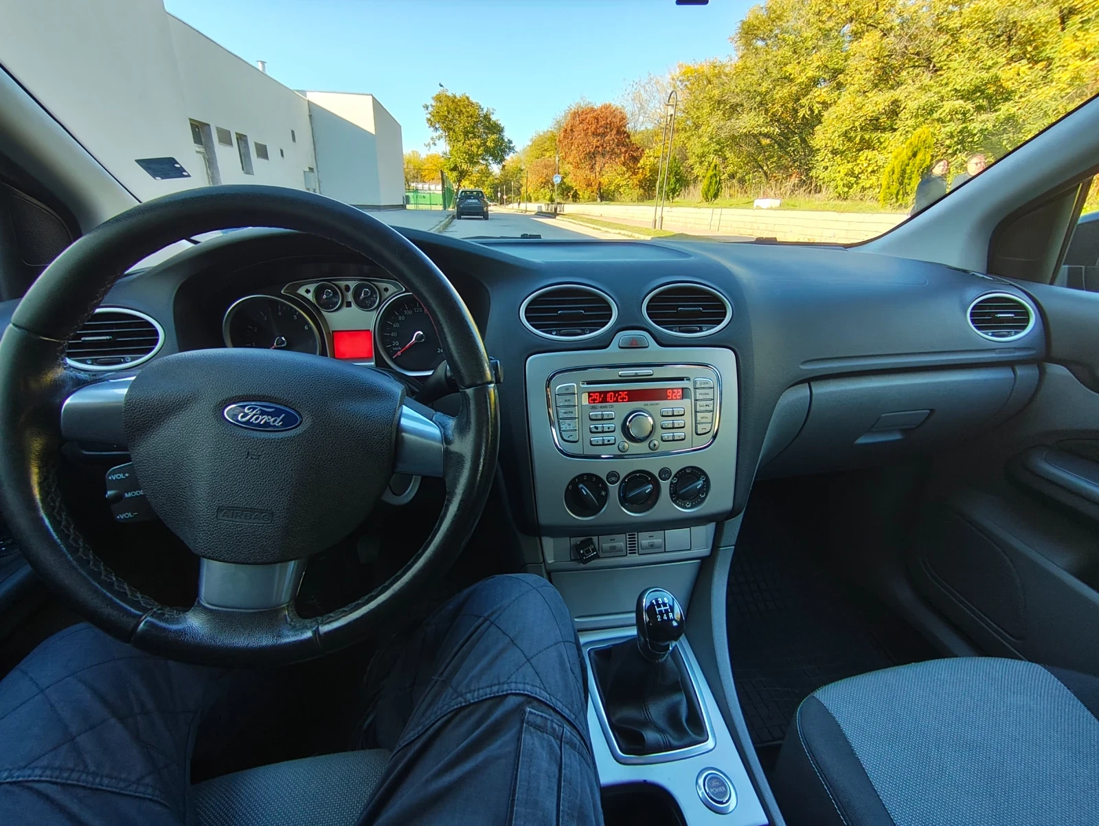 Ford Focus 1.6 - изображение 10