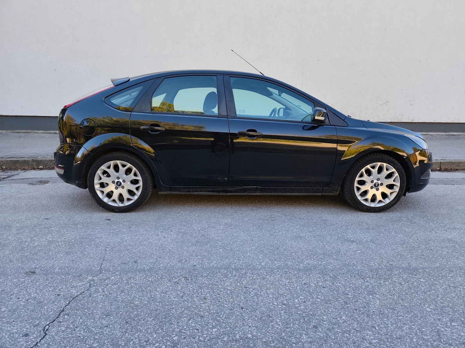 Ford Focus 1.6 - изображение 6