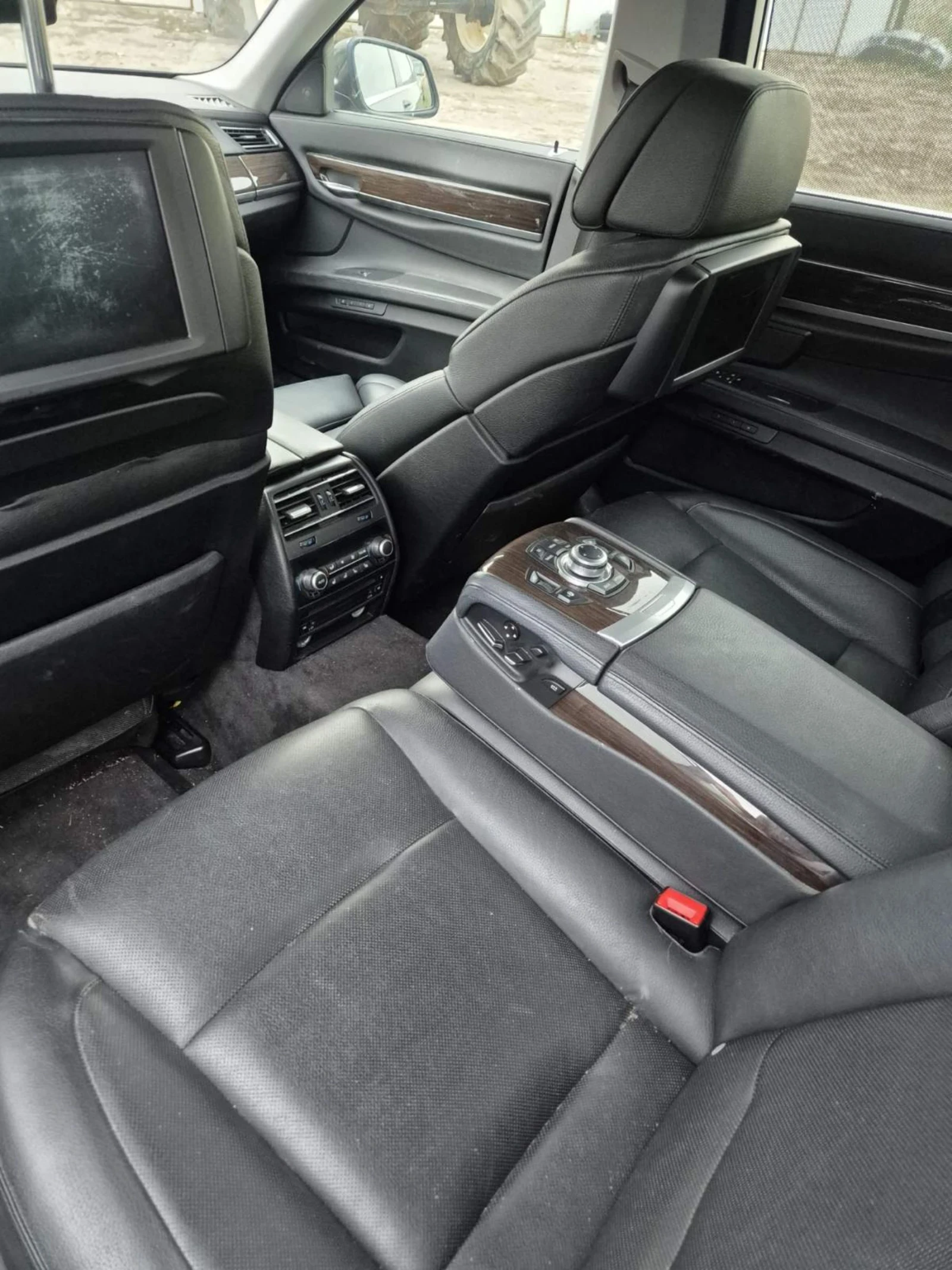 BMW 750 750i - изображение 6