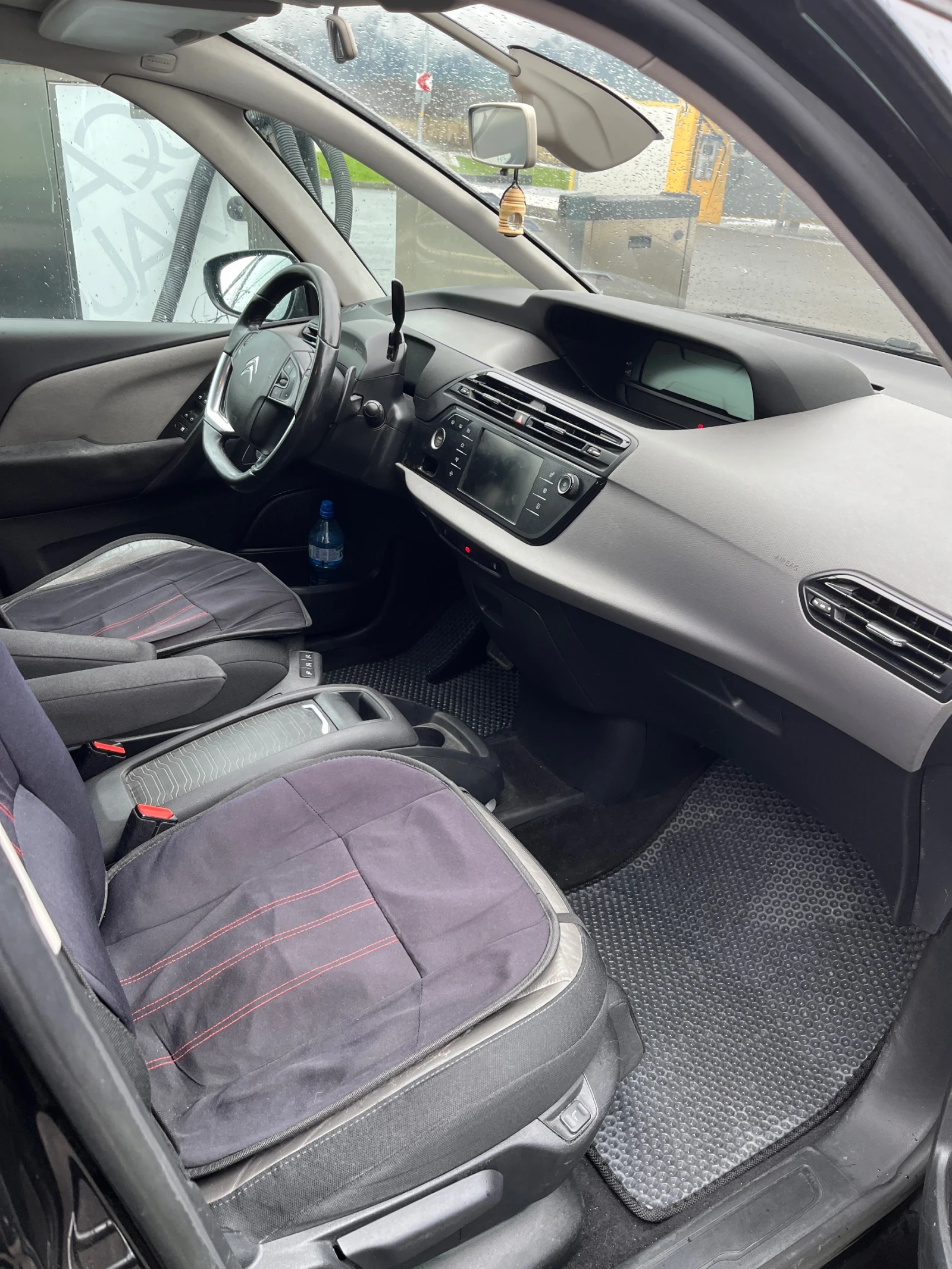 Citroen Grand C4 Picasso  - изображение 10