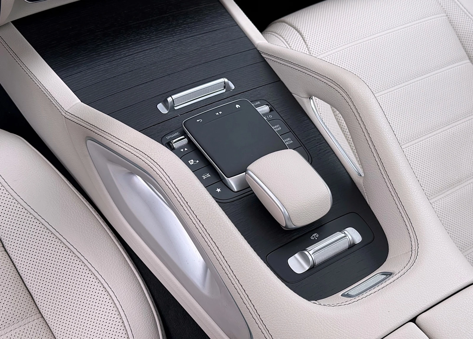 Mercedes-Benz GLE 450 d 4Matic AMG-Line - изображение 10