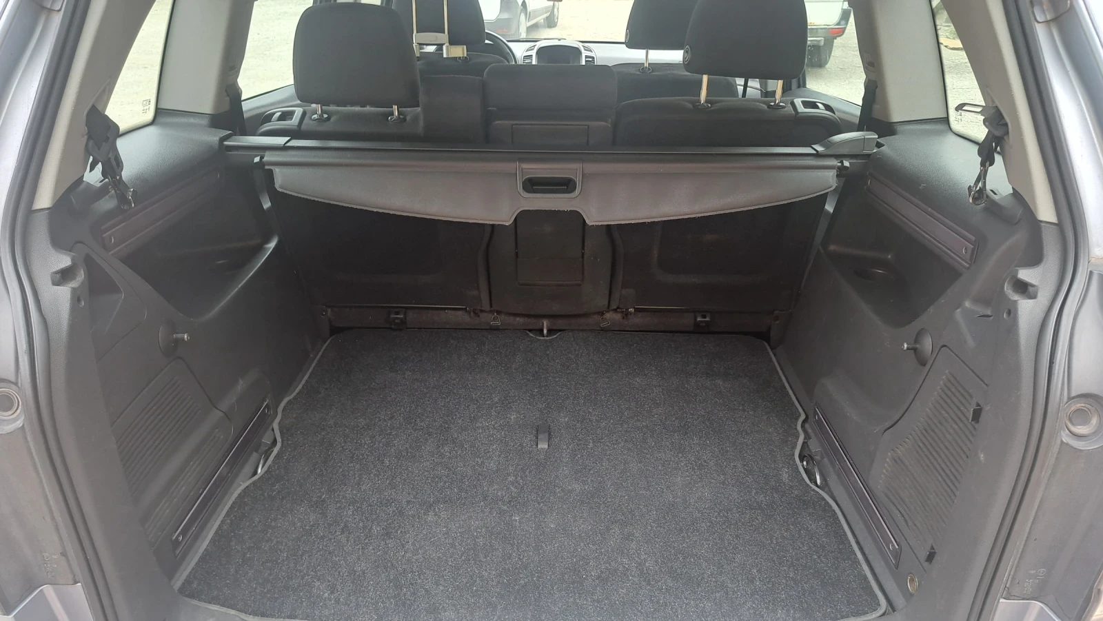 Opel Zafira, снимка 15 - Автомобили и джипове - 53834903