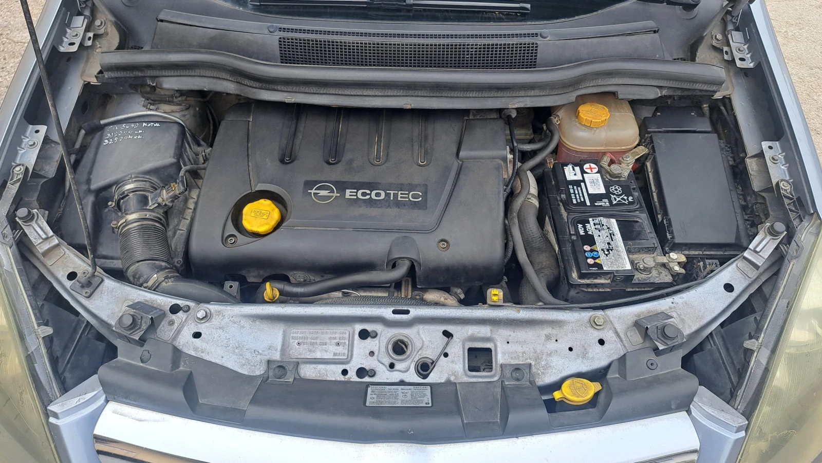 Opel Zafira, снимка 17 - Автомобили и джипове - 53834903