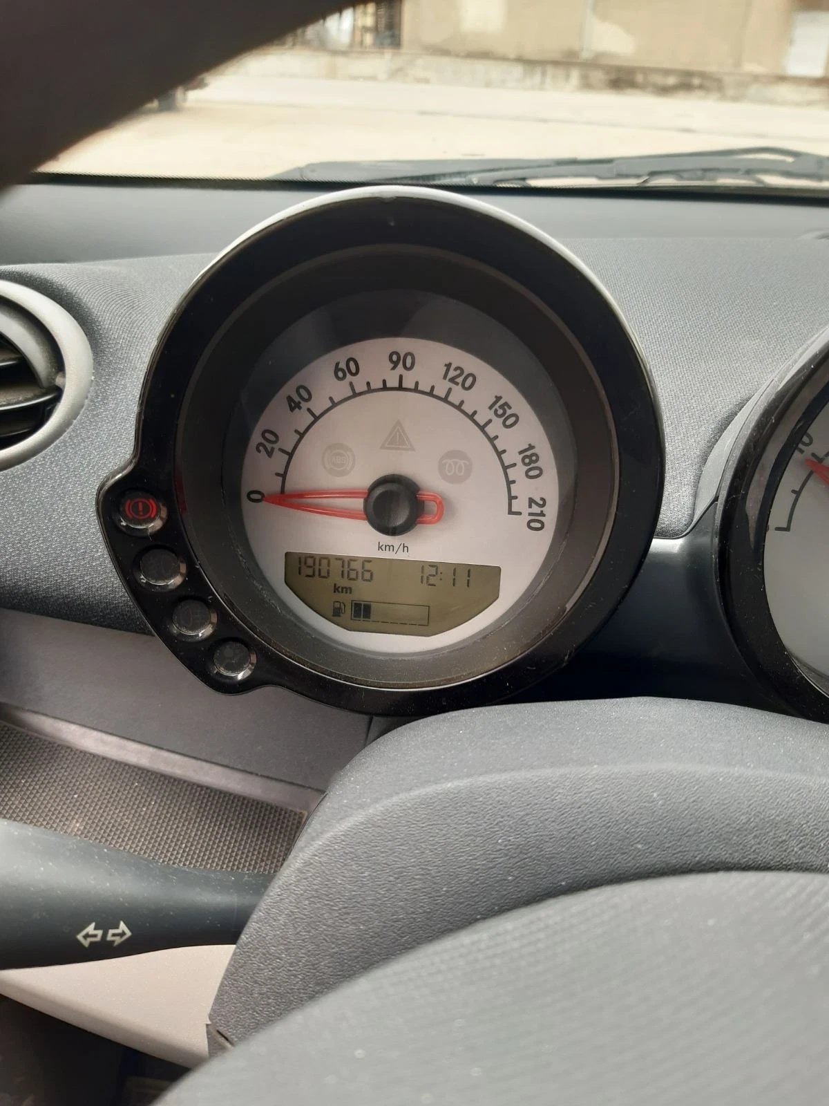 Smart Forfour, снимка 5 - Автомобили и джипове - 53913743