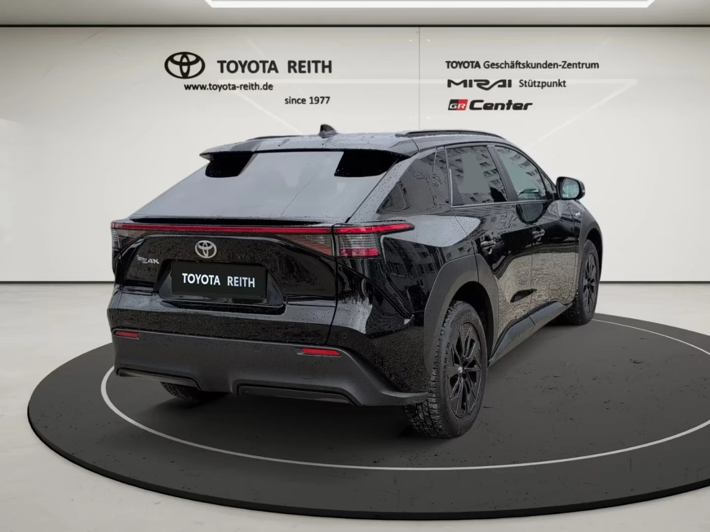 Toyota bZ4X FWD 360 LED Keyless Winter Package Blind Spot, снимка 7 - Автомобили и джипове - 54115364