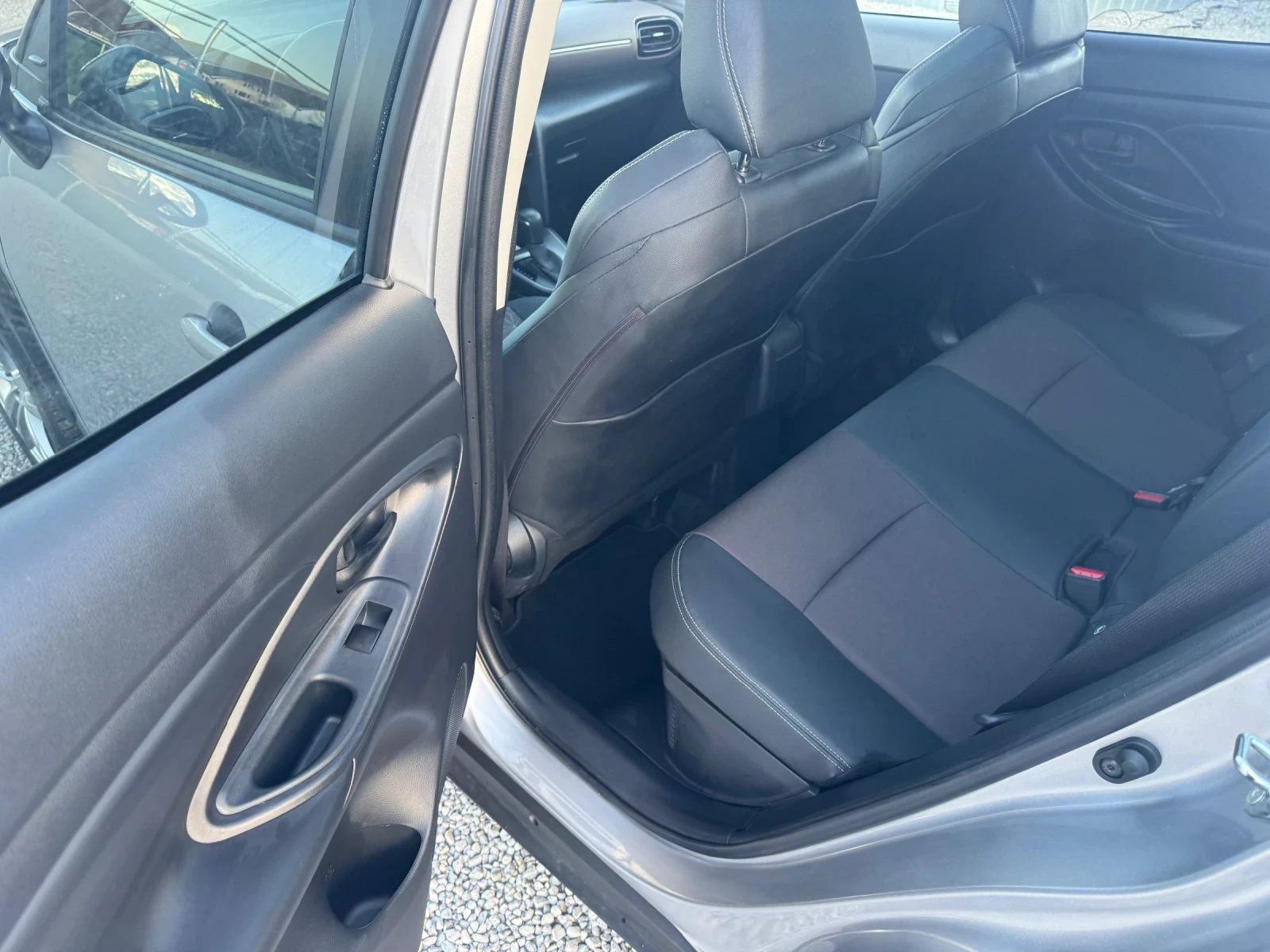 Toyota Yaris Cross 1.5i - Hybrid / �������� / ��������� | Mobile.bg � ����������� 9