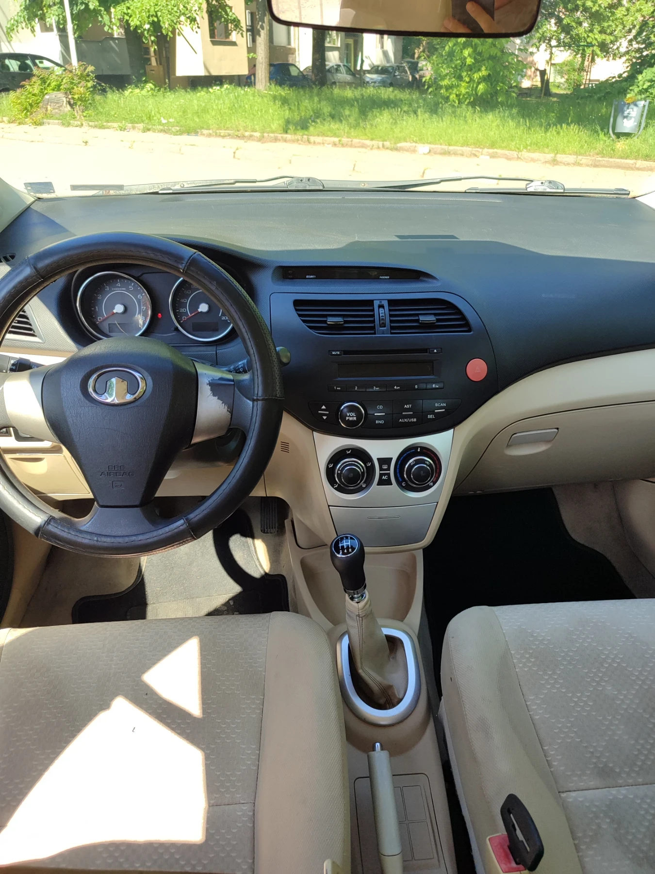 Great Wall Voleex C10 1.5, снимка 13 - Автомобили и джипове - 54510923