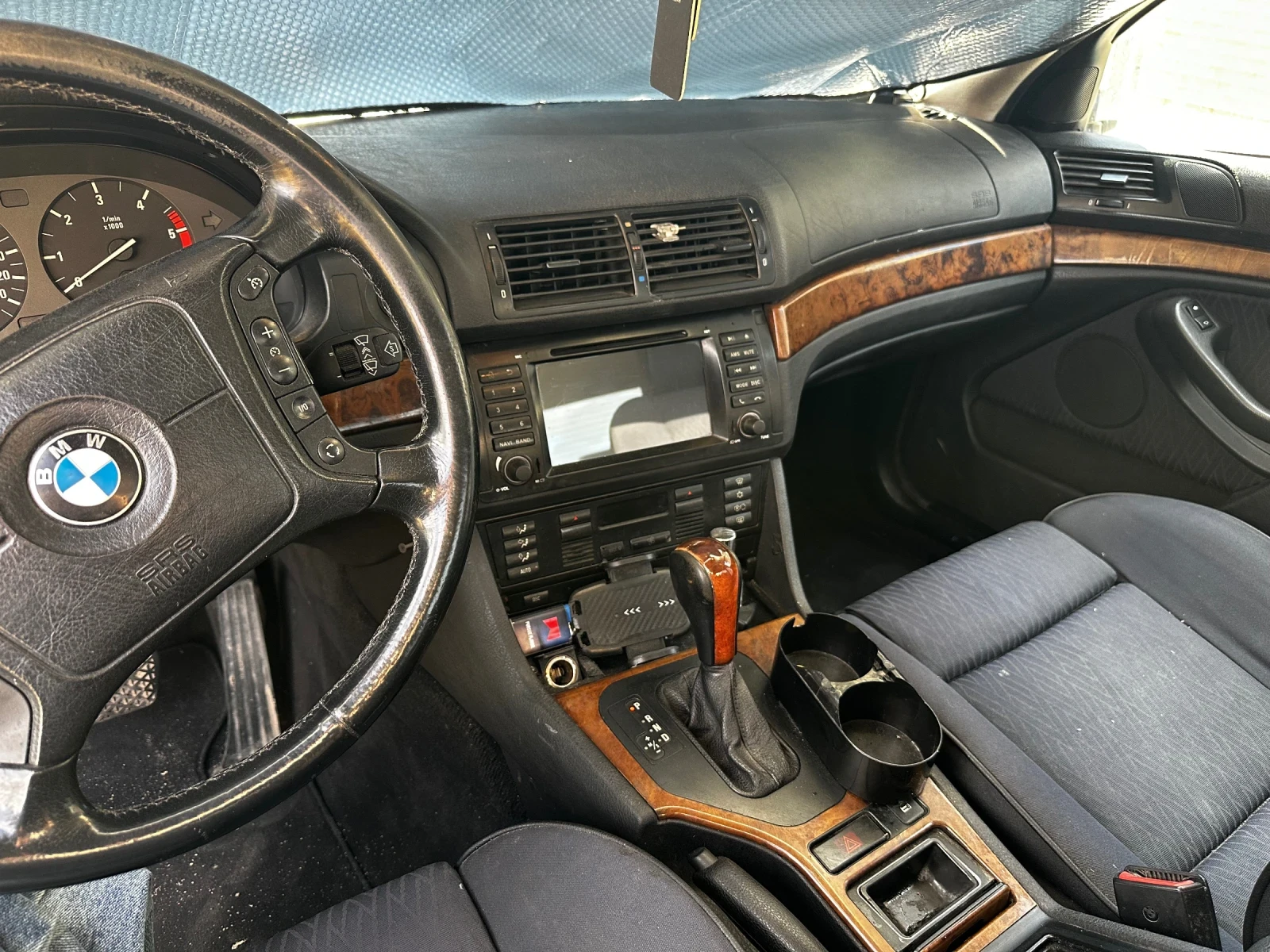 BMW 525, снимка 6 - Автомобили и джипове - 54894714