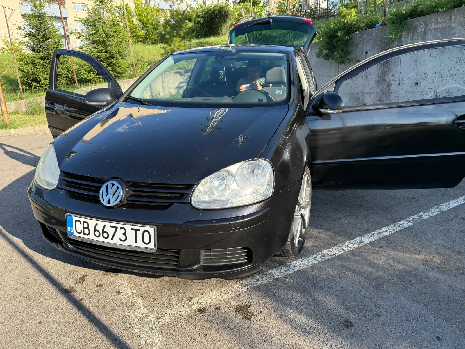 VW Golf Golf 5 , снимка 2 - Автомобили и джипове - 54978568