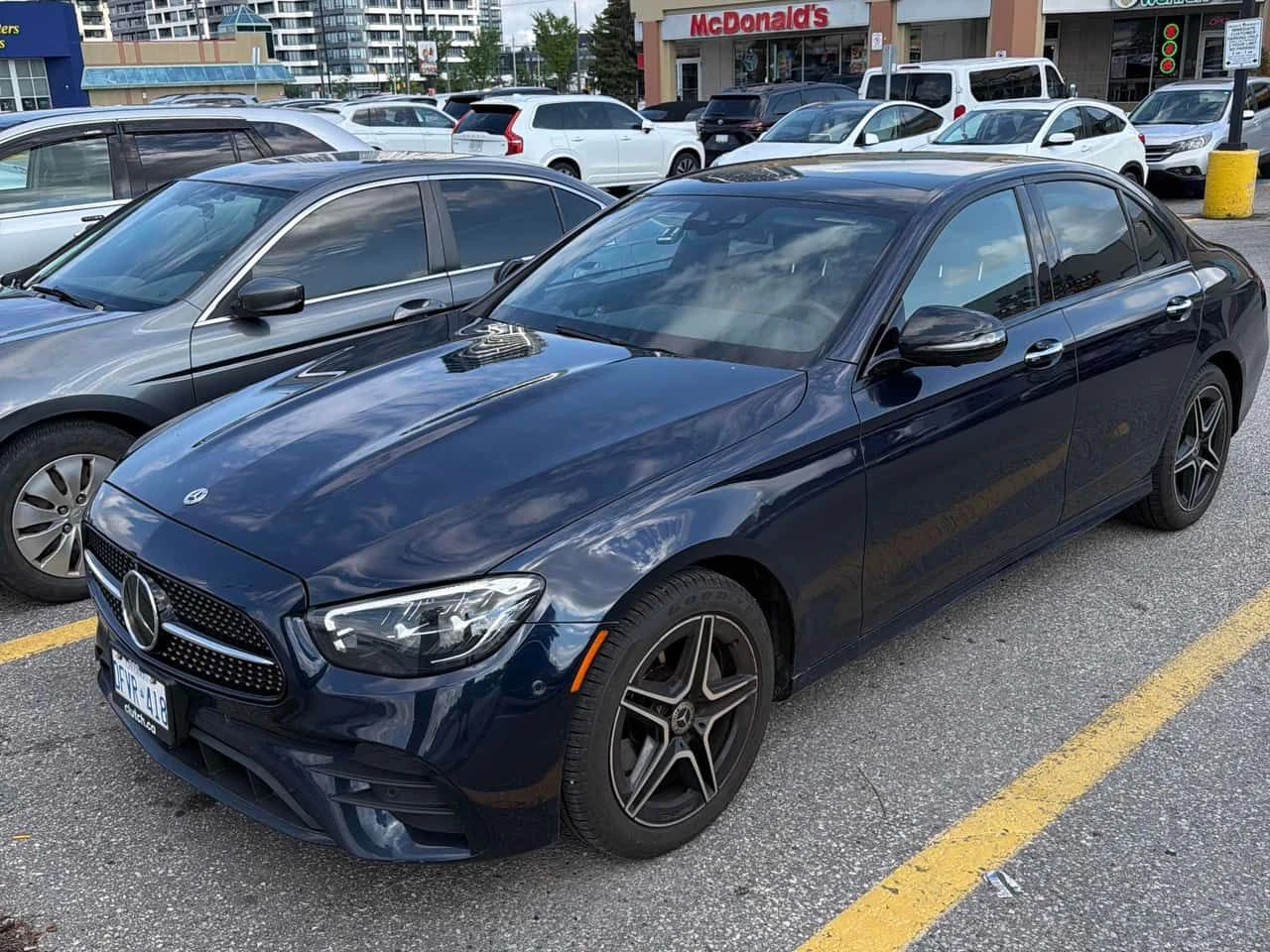 Mercedes-Benz E 350 * AMG Line * CARFAX * Без инциденти * 