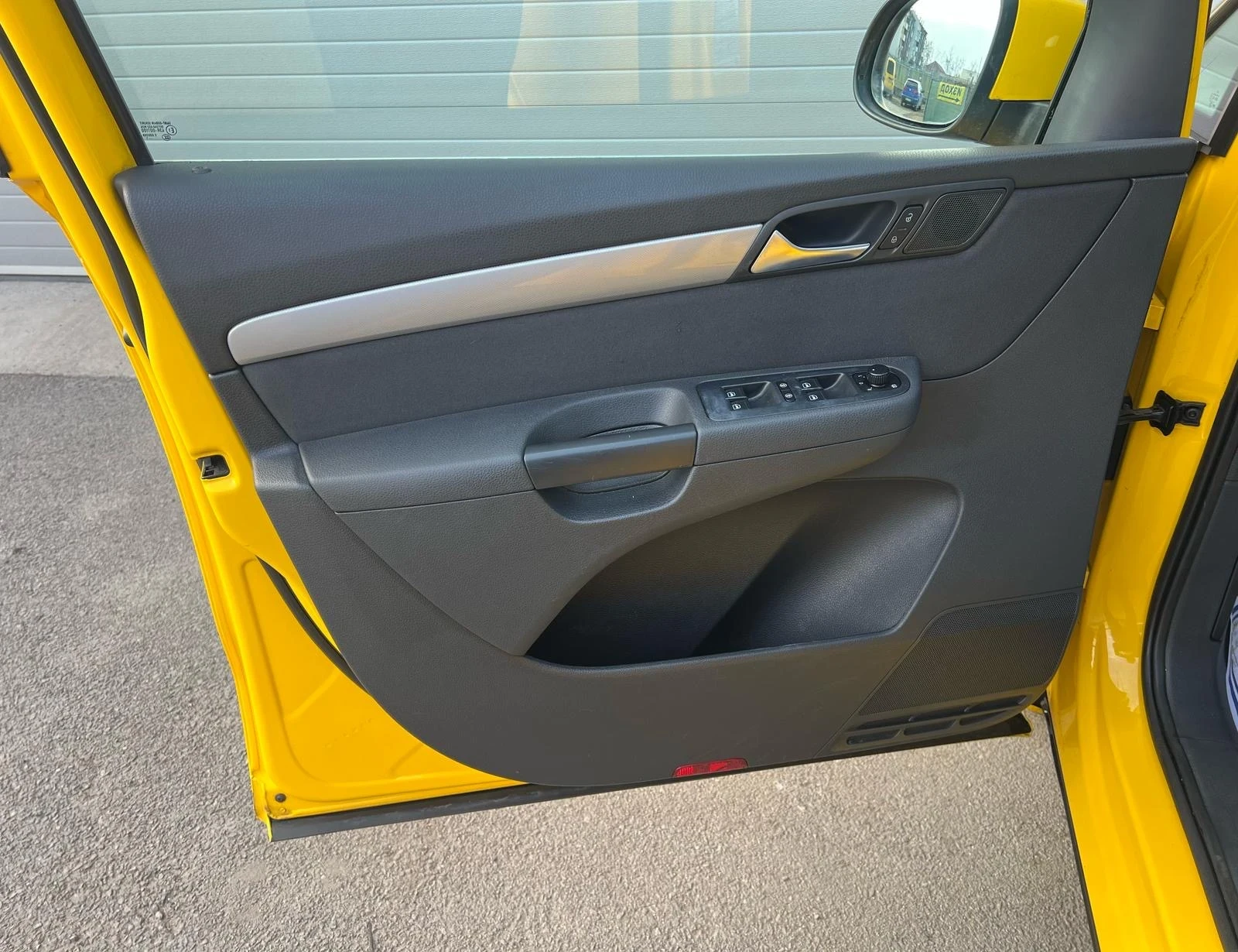VW Sharan 2.0TDI AUTOMATIK DSG KLIMATRONIK EVRO 5B ������ | Mobile.bg � ����������� 12