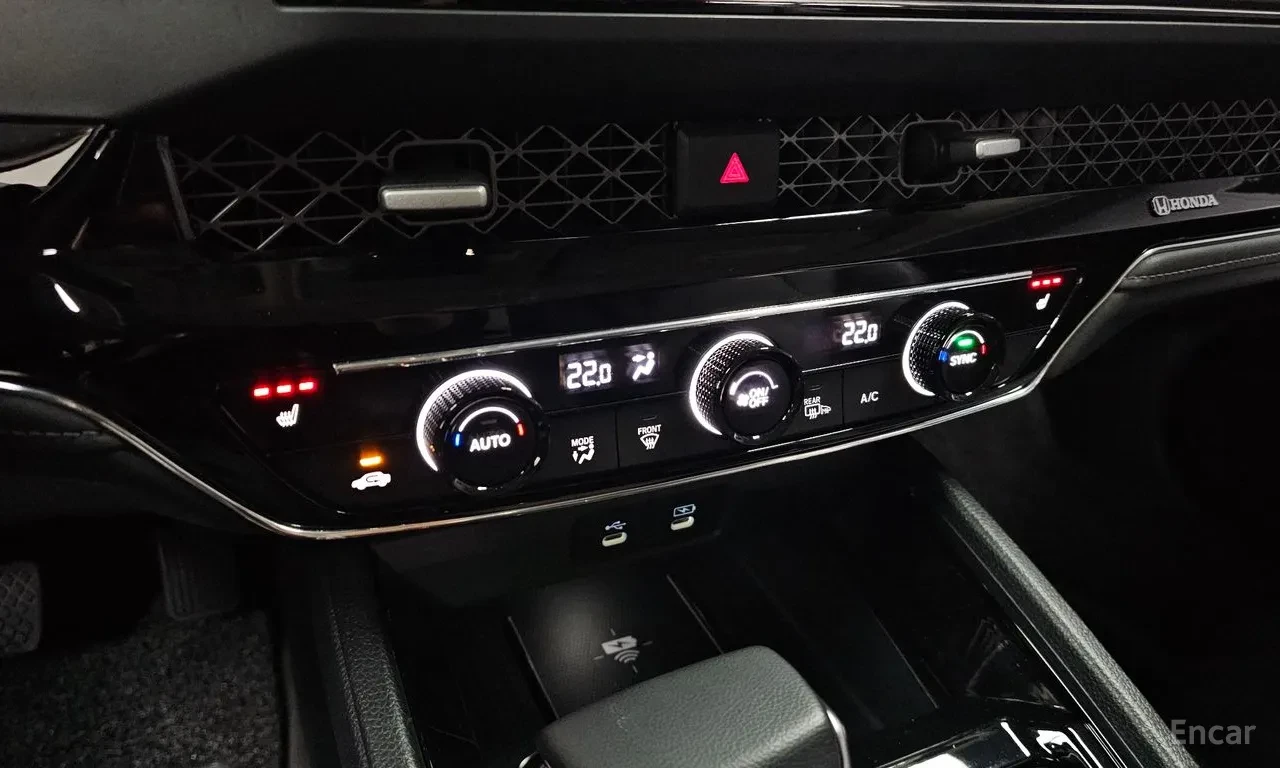Honda Accord TURBO* КАМЕРА* КОЖА* ДИГИТАЛНО ТАБЛО, снимка 13 - Автомобили и джипове - 55542968