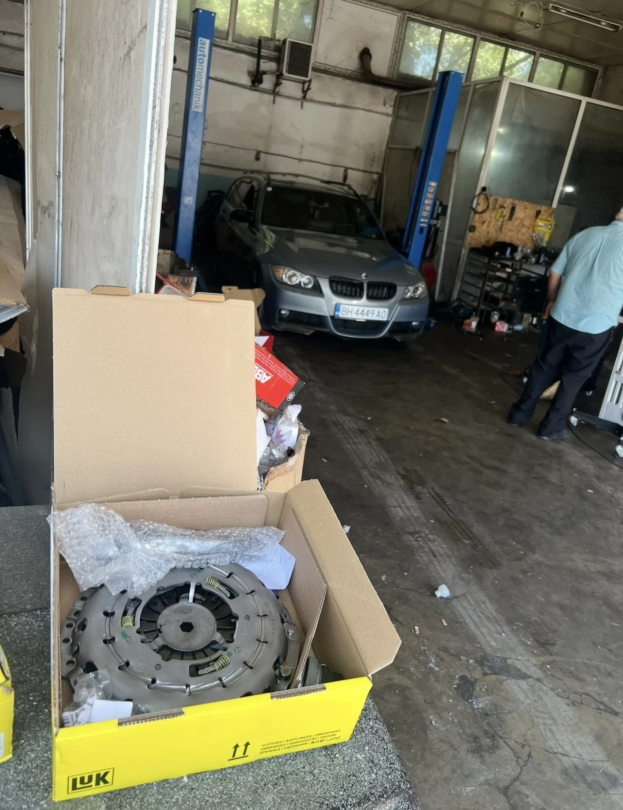 BMW 330 Xd, снимка 15 - Автомобили и джипове - 55843473