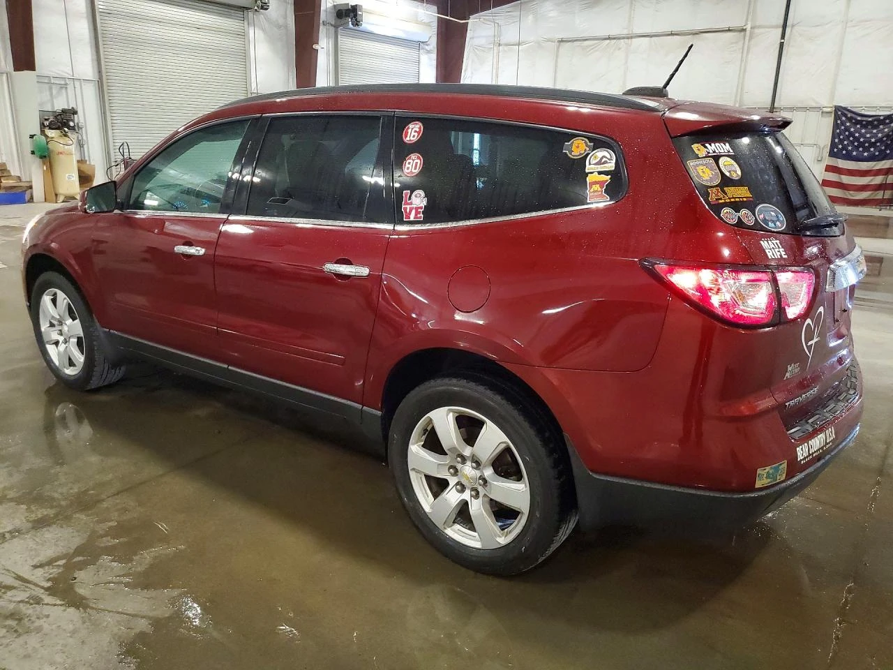 Chevrolet Traverse 3.6l Lt, снимка 2 - Автомобили и джипове - 56024596