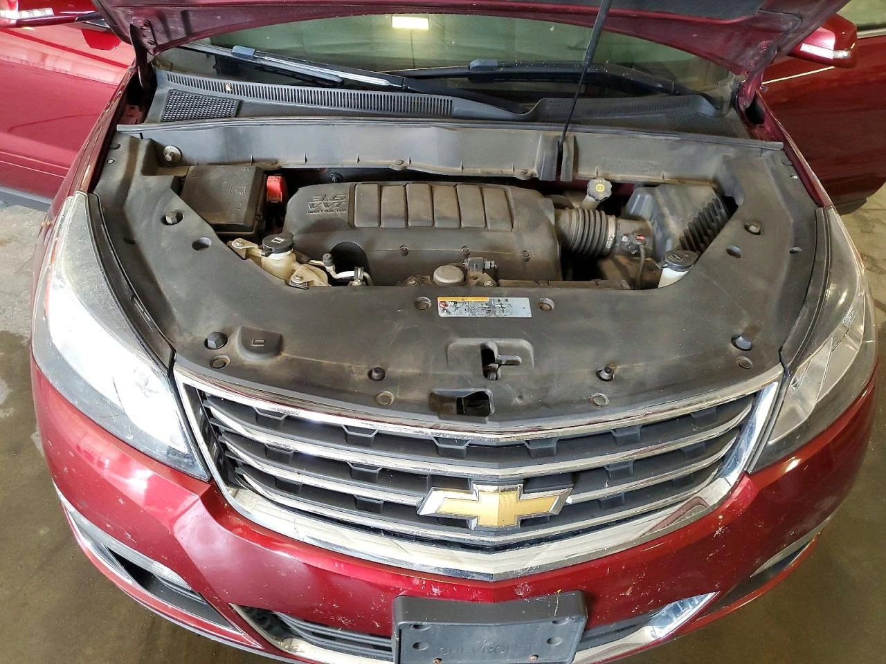 Chevrolet Traverse 3.6l Lt, снимка 12 - Автомобили и джипове - 56024596