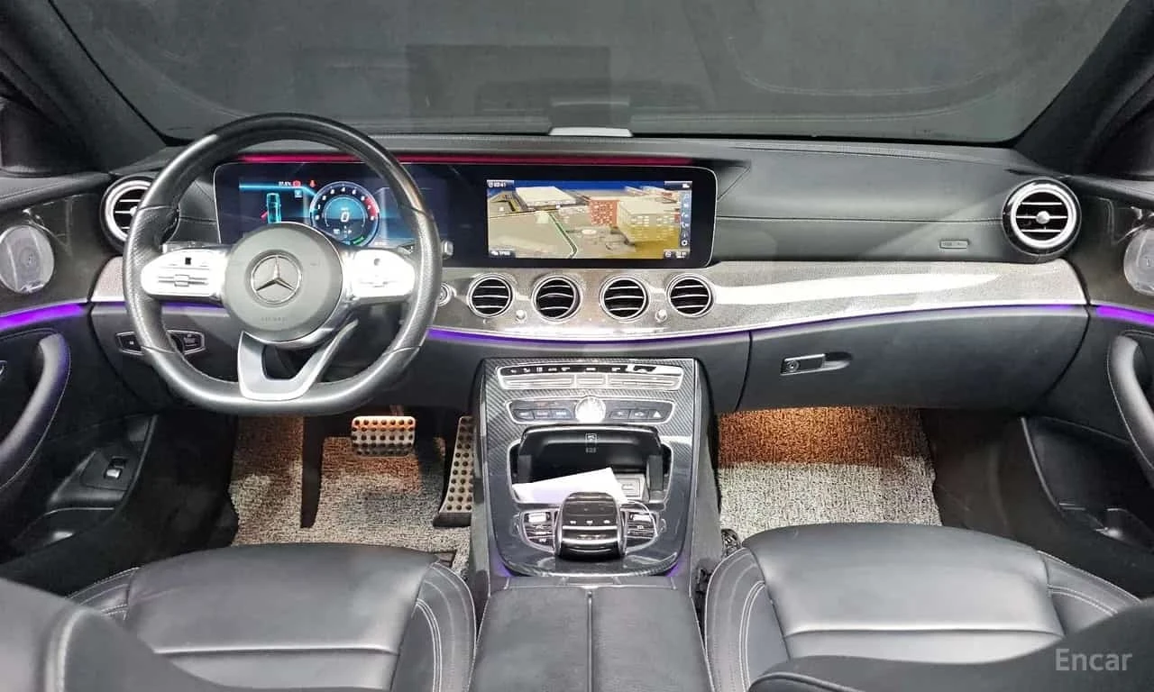 Mercedes-Benz E 350 4MATIC AMG Line/ДИСТРОНИК/360/ПОДГРЕВ/ПАНО/, снимка 7 - Автомобили и джипове - 56165733