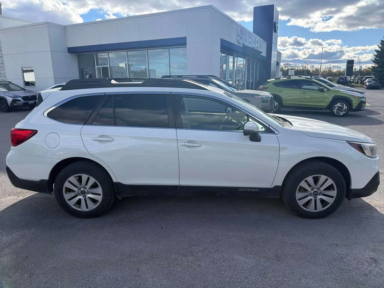 Subaru Outback * Touring * ���������� * ������ ���������������� | Mobile.bg � ����������� 4