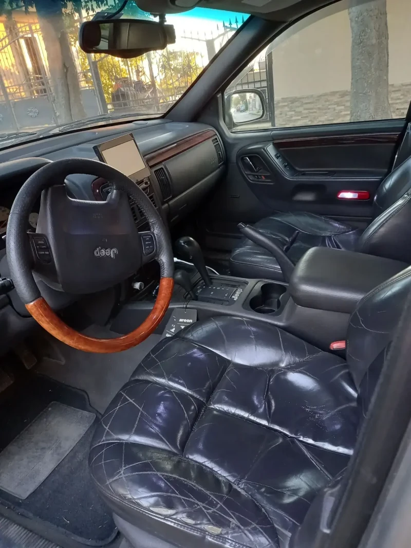 Jeep Grand cherokee, снимка 7 - Автомобили и джипове - 49006197