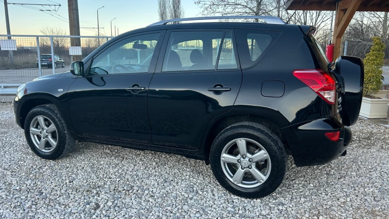 Toyota Rav4 2.2D4D-136к.с.-NAVI-152286km-ВНОС ИТАЛИЯ, снимка 4 - Автомобили и джипове - 48406211