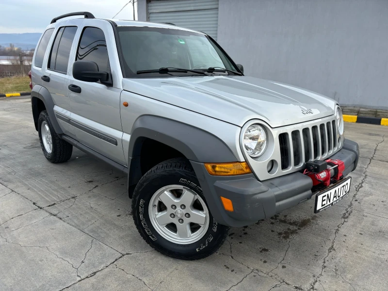 Jeep Cherokee 2.4 I* БЕЗ РЪЖДИ* КЛИМАТИК* ЛЕБЕДКА* ПОВДИГНАТ* ГУ, снимка 3 - Автомобили и джипове - 48416805