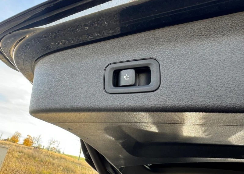 Mercedes-Benz GLS 400 4Matic AMG-Line 7 Seater, снимка 11 - Автомобили и джипове - 52573759