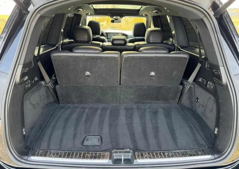 Mercedes-Benz GLS 400 4Matic AMG-Line 7 Seater, снимка 10 - Автомобили и джипове - 52573759
