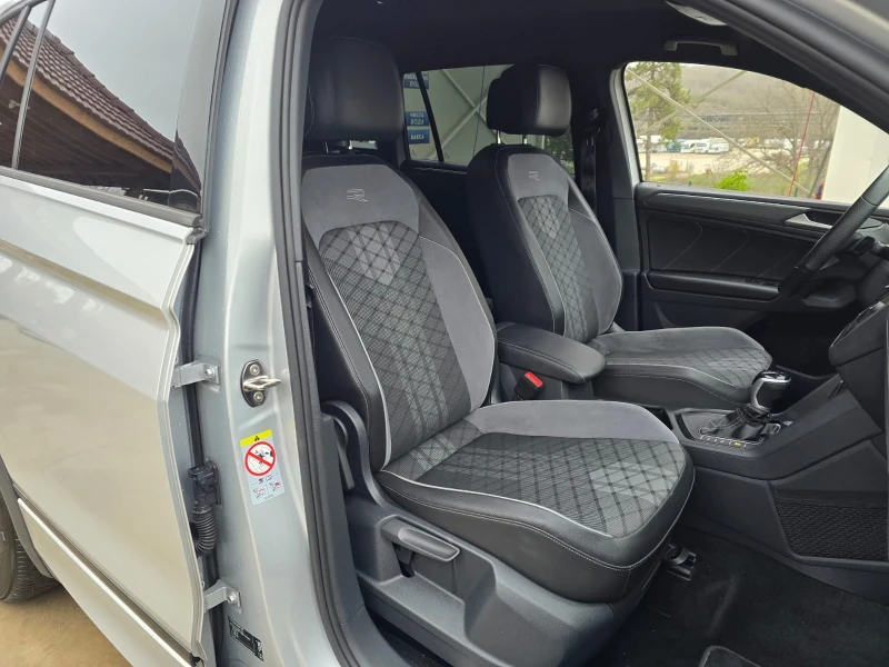 VW Tiguan 2.0TDI - 150к.с. - R-LINE - 90 000KM!, снимка 12 - Автомобили и джипове - 52638823