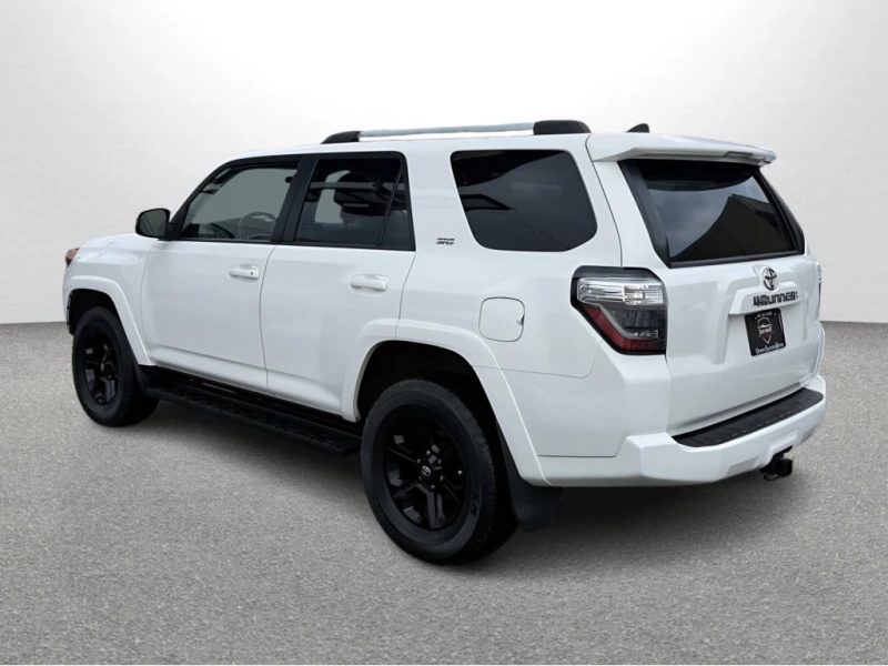 Toyota 4runner * SR5 Premium 4.0L 4WD * CARFAX * БЕЗ ПЪРВОНАЧАЛНА, снимка 8 - Автомобили и джипове - 52923791