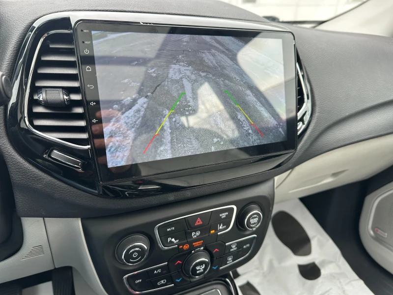 Jeep Compass 2.0d 170 к.с./ГАРАНЦИЯ ОТ КЕНТАВЪР, снимка 12 - Автомобили и джипове - 53040247