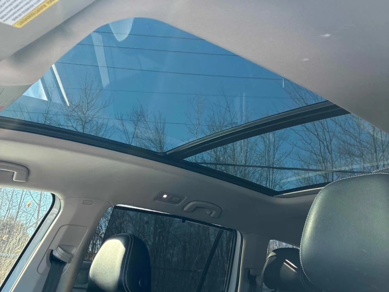 VW Atlas * Execline * ПОДГРЕВ * ПАНОРАМА* Navi* Pano, снимка 15 - Автомобили и джипове - 53330413