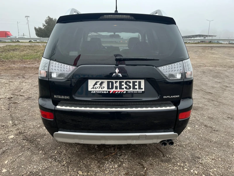 Mitsubishi Outlander 2.0TDI-4x4-6+ 1-ITALIA, снимка 11 - Автомобили и джипове - 53461905