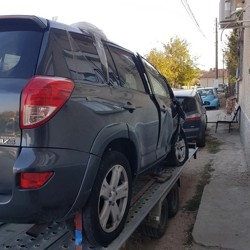 Toyota Rav4 2.2D-CAT - изображение 3