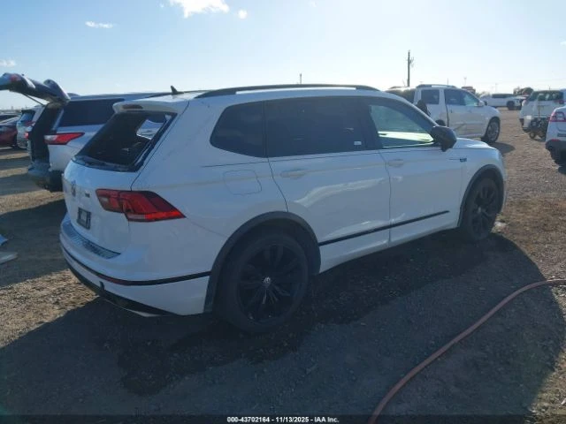 VW Tiguan ПОДГРЕВ* КАМЕРА* КЕЙЛЕС* LANE* ASSIST, снимка 4 - Автомобили и джипове - 53010382