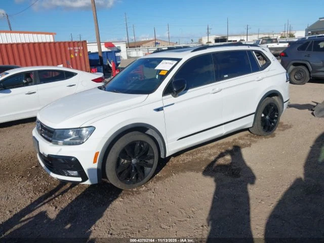 VW Tiguan ПОДГРЕВ* КАМЕРА* КЕЙЛЕС* LANE* ASSIST, снимка 2 - Автомобили и джипове - 53010382