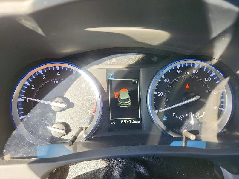 Toyota Highlander KEYLESS* ELECTRIC SEATS* КАМЕРИ* , снимка 9 - Автомобили и джипове - 53768500