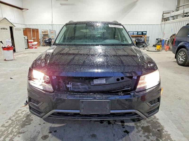 VW Tiguan SE, снимка 5 - Автомобили и джипове - 53796761