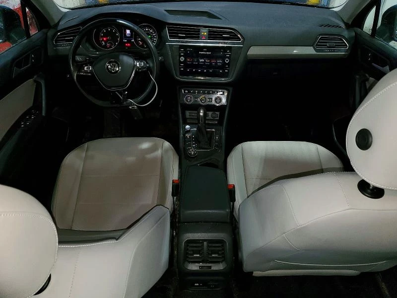 VW Tiguan SE, снимка 8 - Автомобили и джипове - 53796761