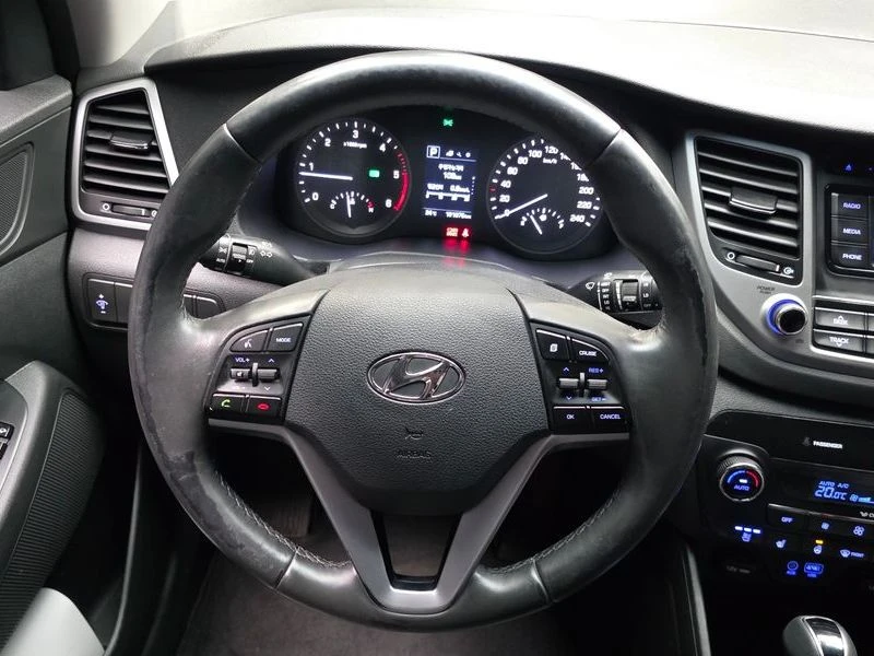 Hyundai Tucson Diesel 2.0 2WD| 184к.с., снимка 13 - Автомобили и джипове - 55941151