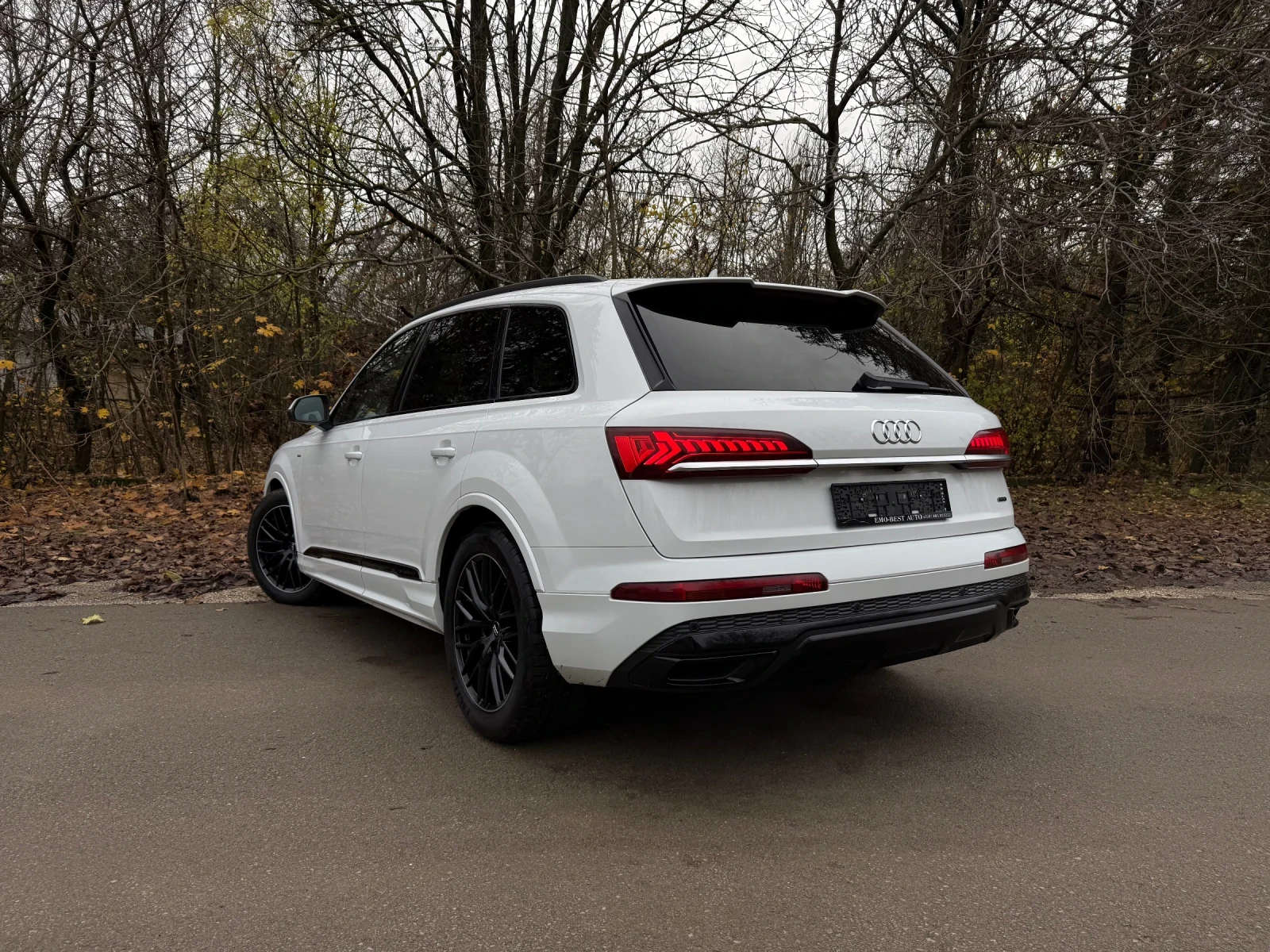 Audi Q7 50TDI* S-Line* MATRIX* H-UP* PANO* ОБДУХВАНЕ*  - изображение 7