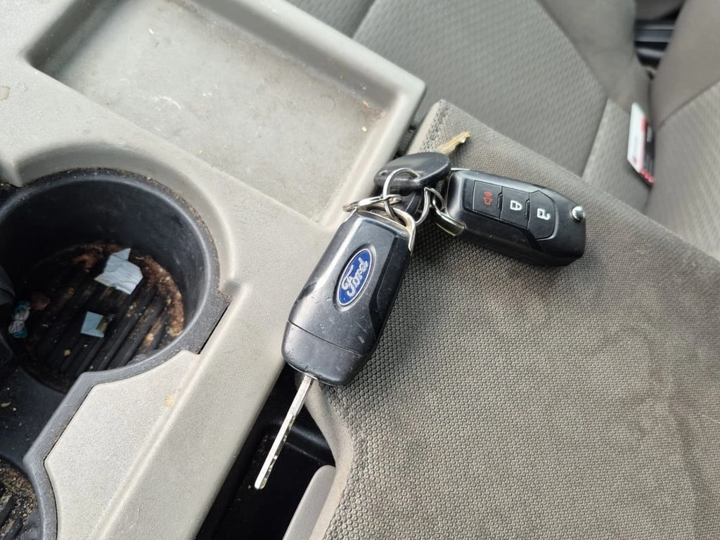 Ford F150 * XLT CREW CAB SHORT BED * CARFAX * БЕЗ ПЪРВОНАЧАЛ - изображение 10