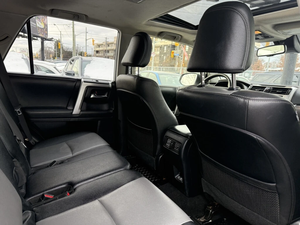 Toyota 4runner * SR5 Premium 4.0L 4WD * CARFAX * ��� ������������ | Mobile.bg � ����������� 16