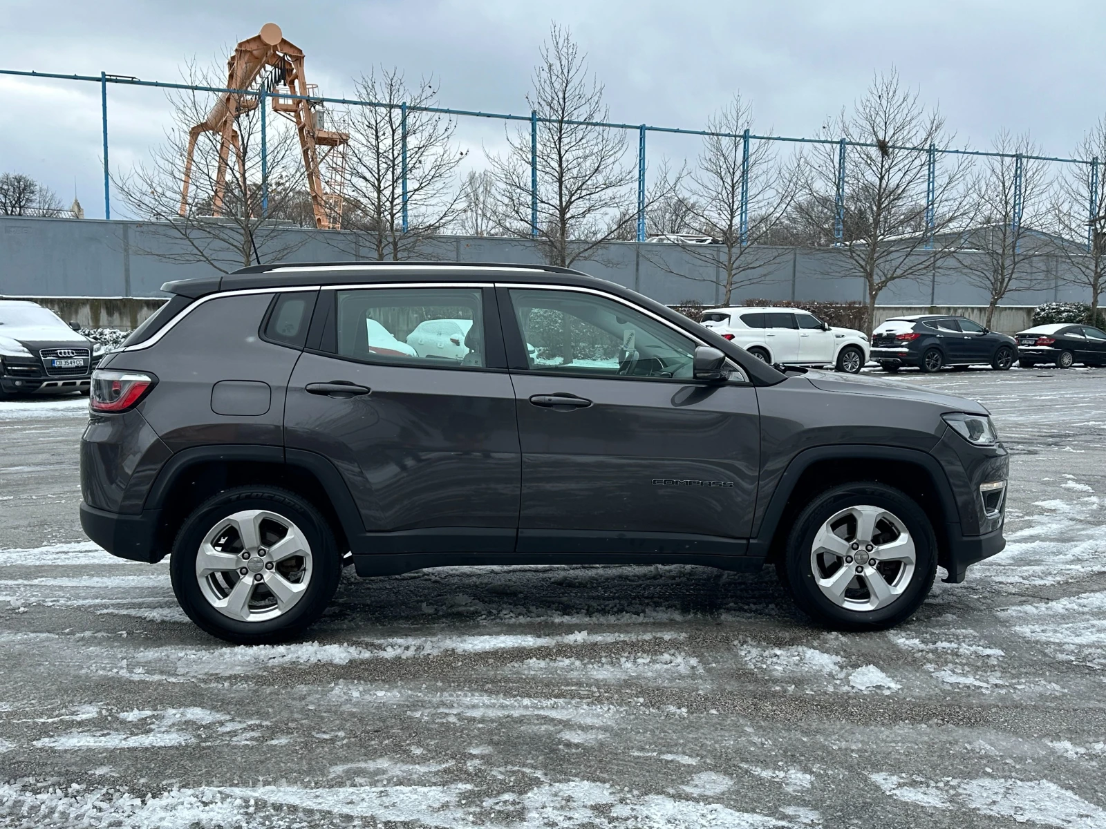 Jeep Compass 2.0d 170 к.с./ГАРАНЦИЯ ОТ КЕНТАВЪР - изображение 5