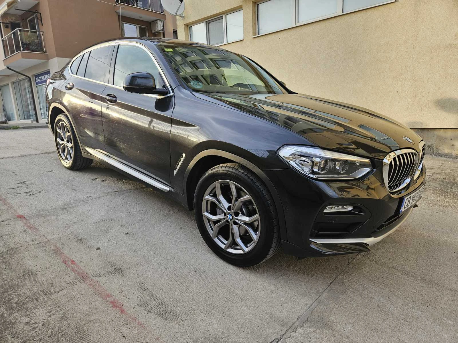 BMW X4 X DRIVE 20 D - изображение 7