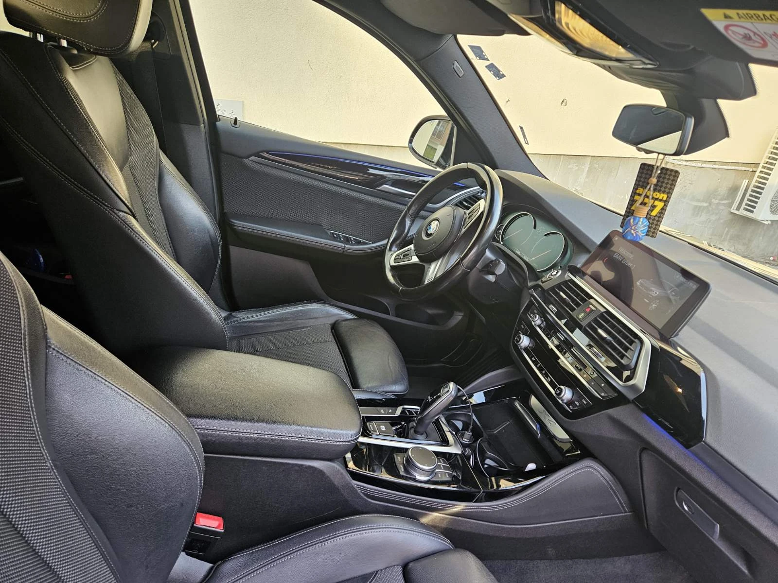 BMW X4 X DRIVE 20 D - изображение 8