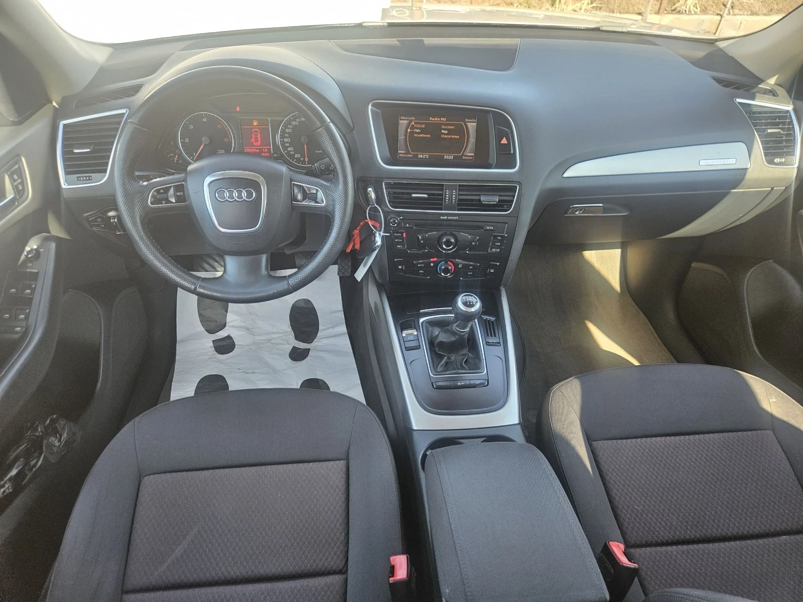 Audi Q5 2.0 TDI QUATTRO , снимка 11 - Автомобили и джипове - 53712062