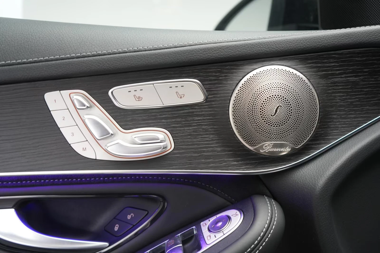 Mercedes-Benz GLC 63 AMG 4MATIC/476HP/MEMO/BURM/360/HUD/165q | Mobile.bg � ����������� 13