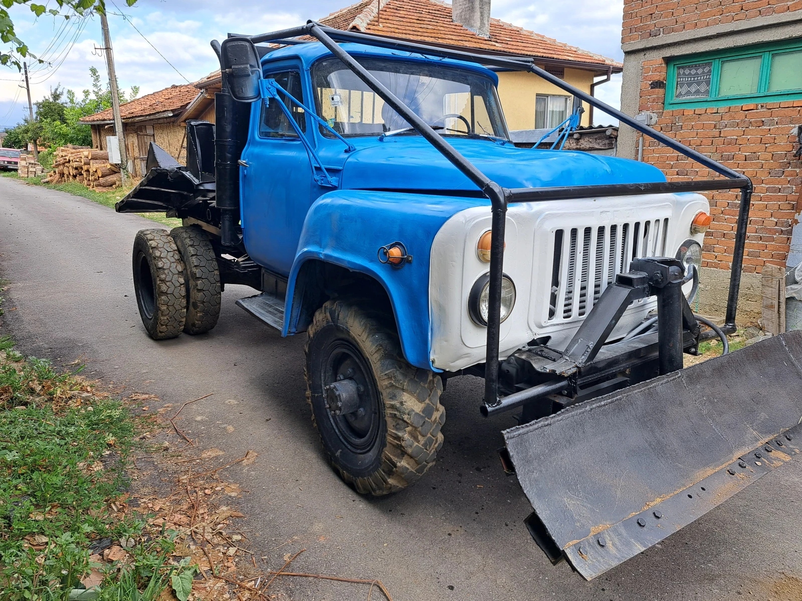 Gaz 53 За дърводобив , снимка 3 - Камиони - 55312089